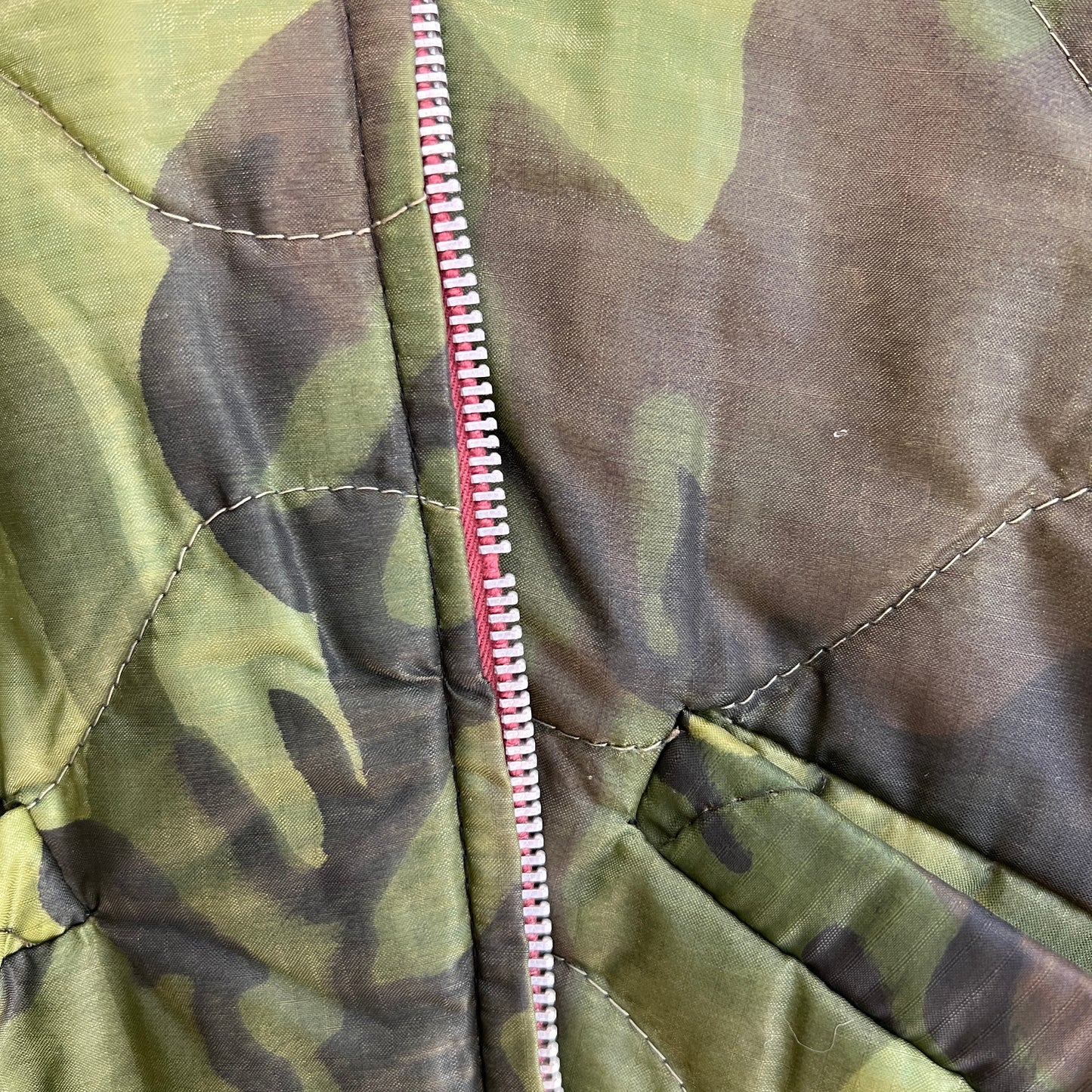 1970s Vietnam Camouflage Green Souvenir Jacket
