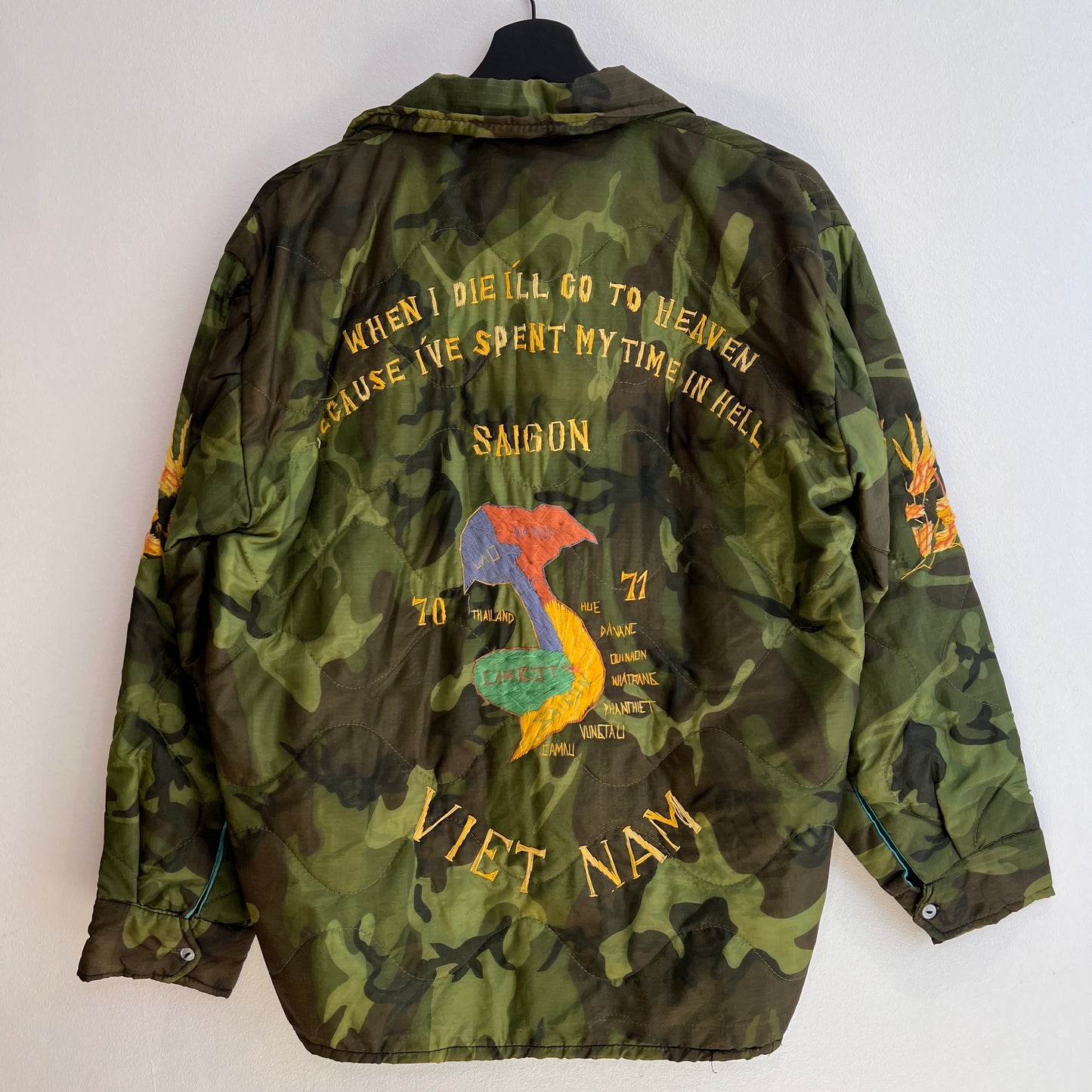 1970s Vietnam Camouflage Green Souvenir Jacket