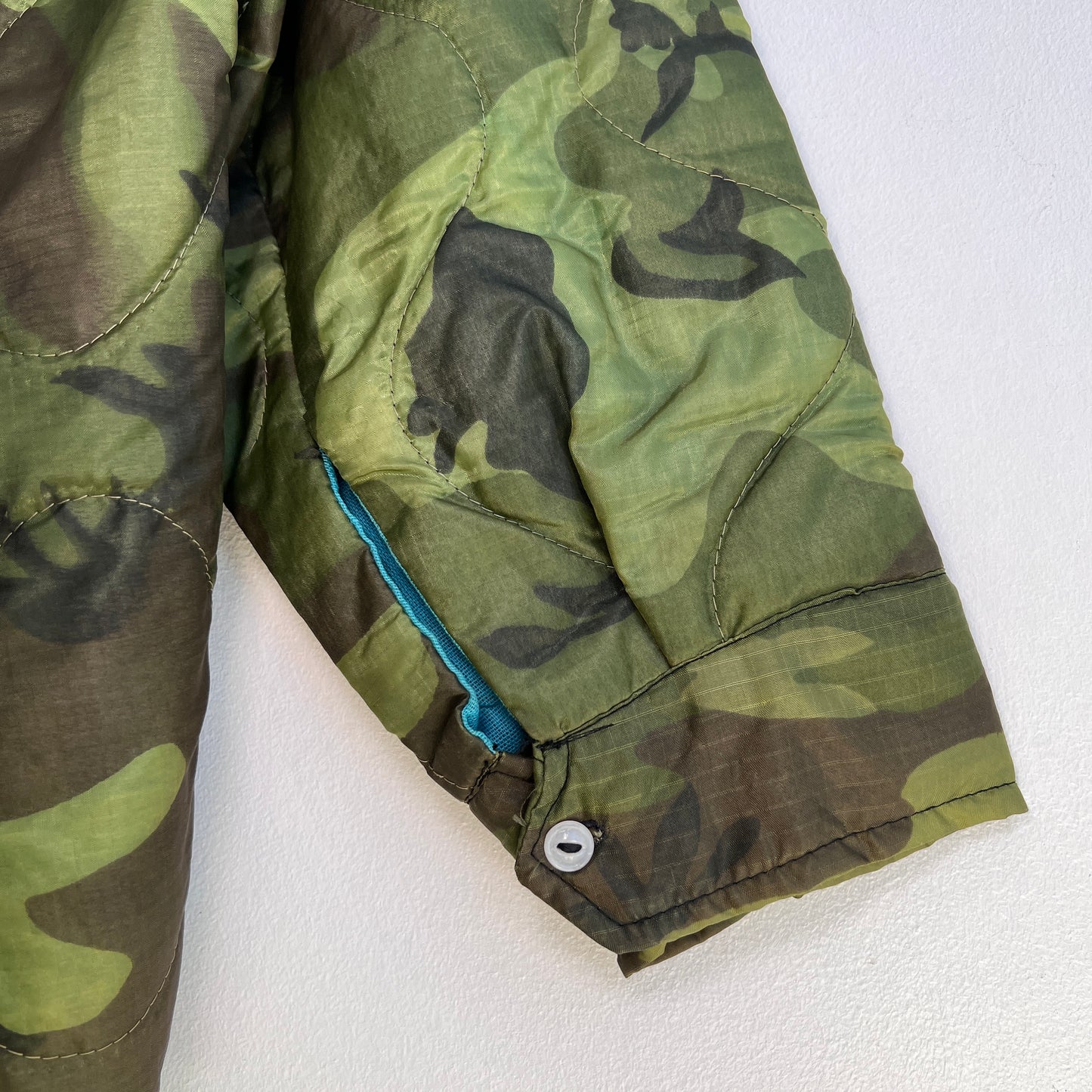 1970s Vietnam Camouflage Green Souvenir Jacket