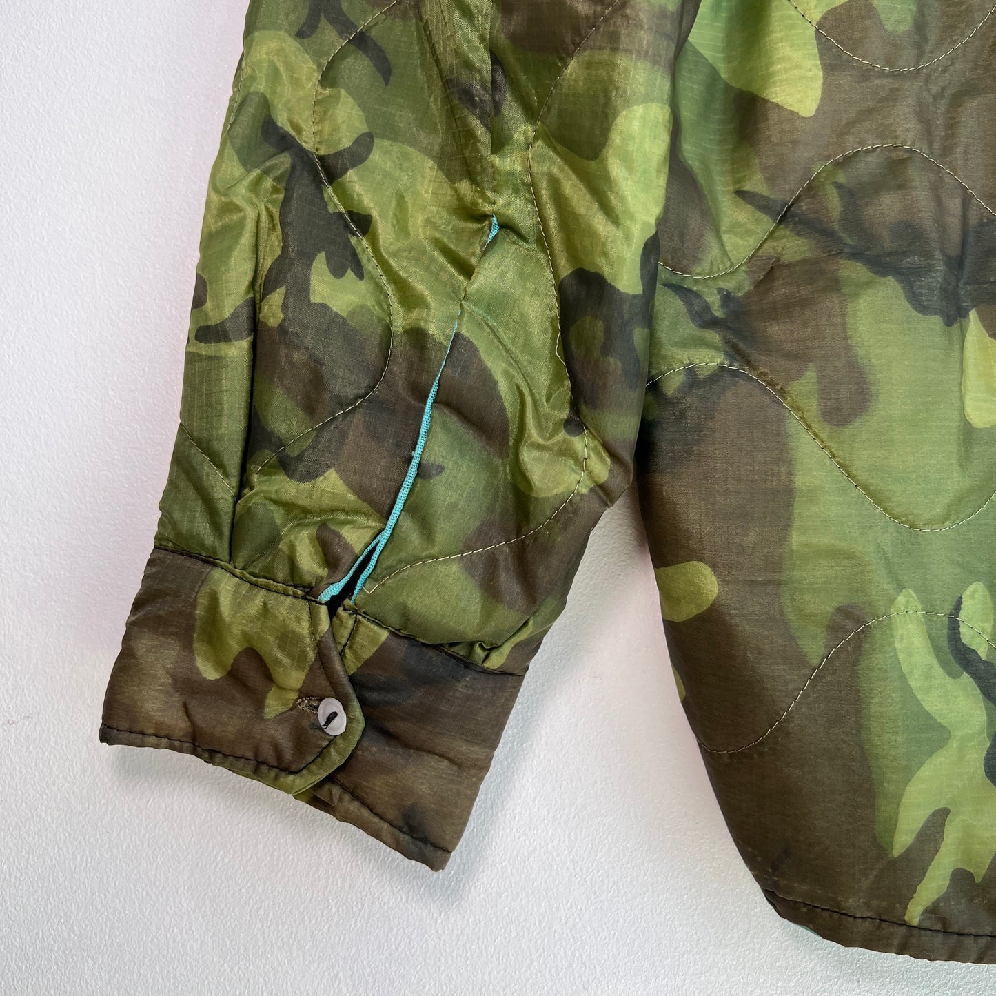 1970s Vietnam Camouflage Green Souvenir Jacket
