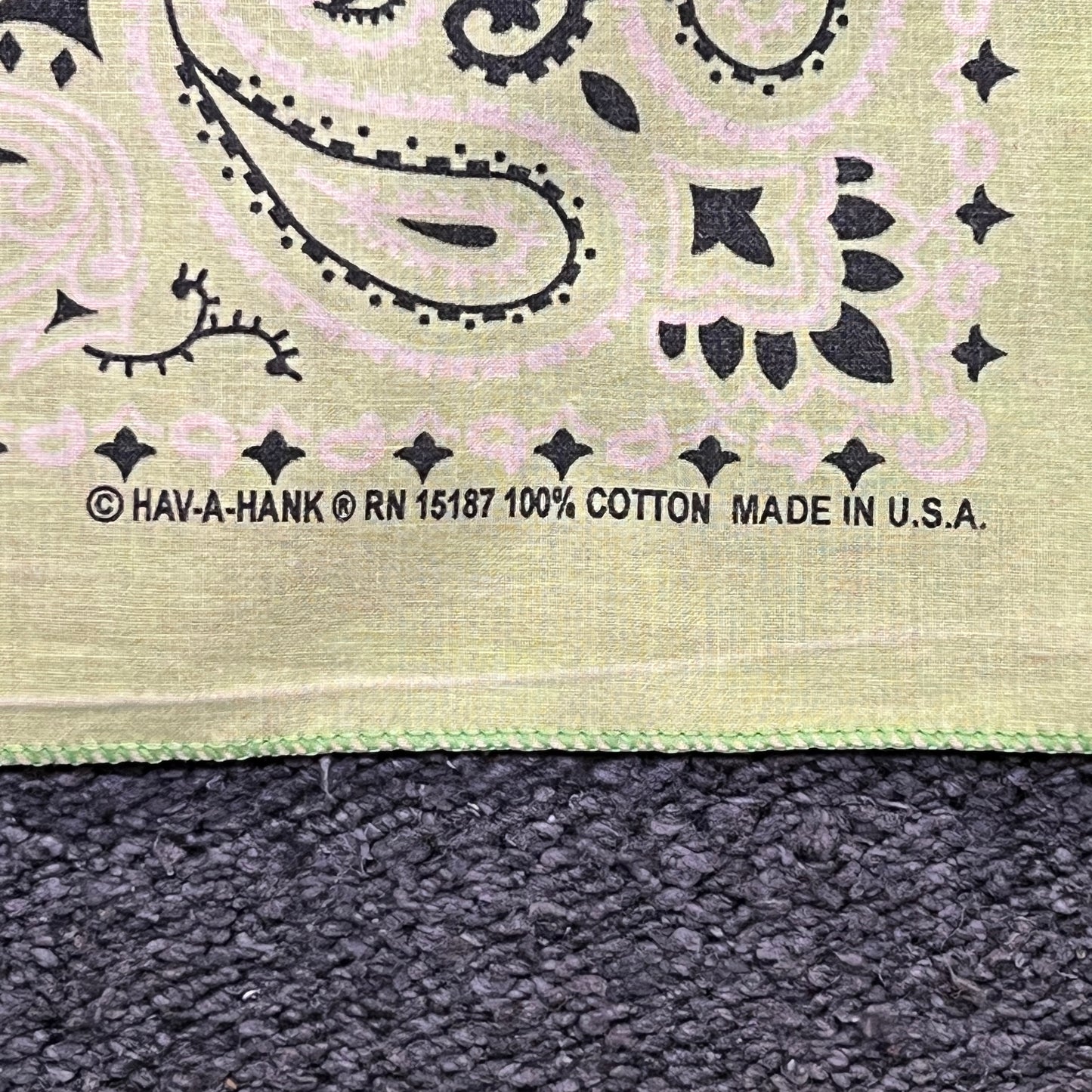 HAV-A-HANK Pink and Lime Green Color 2 Tone Bandana