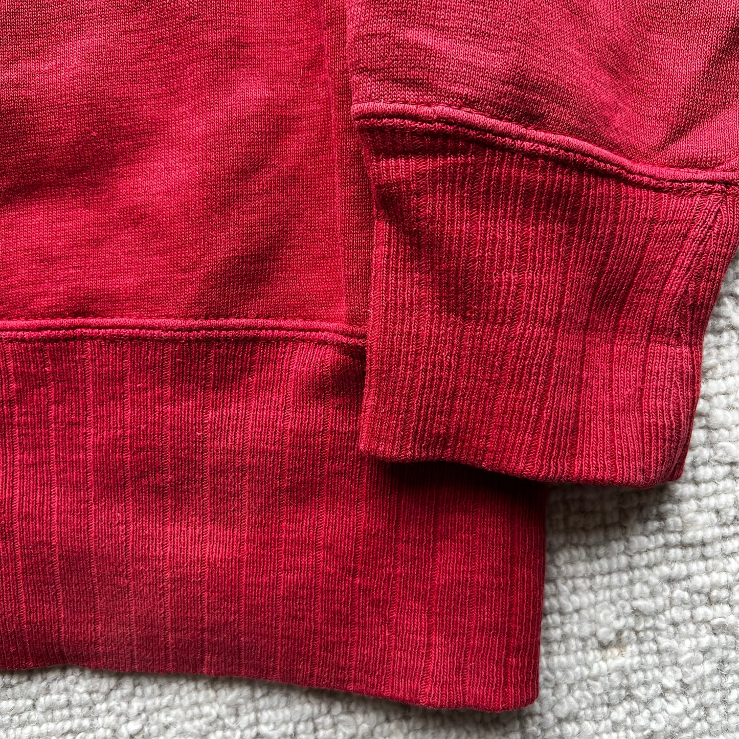 1940s Wind Shield Hanes Swing-sleeve Red Sweatshirt