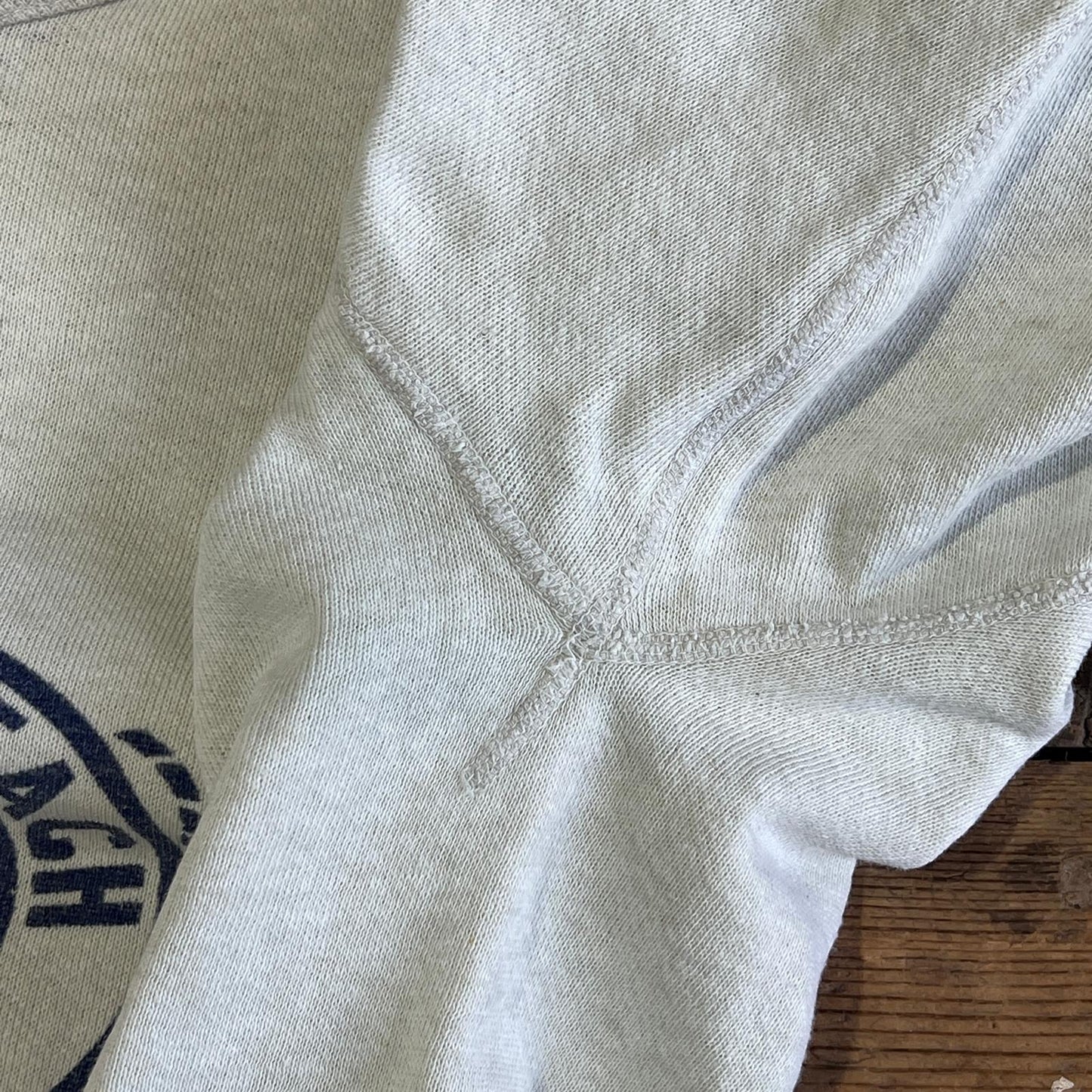 1950s Single V Heather Light Grey Sweatshirt with Hampton Beach N.H. Print