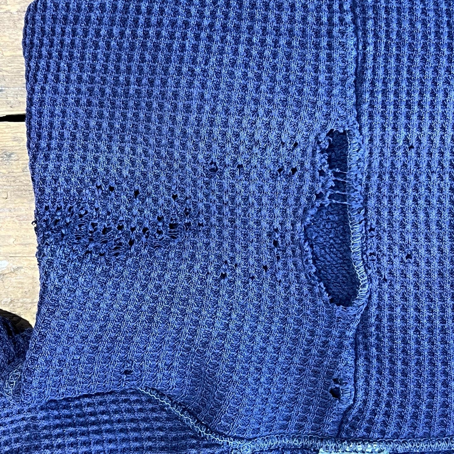 1950s ~ 1960s Pilgrim Faded & Distressed Navy Blue Waffle Thermal Lined Hoodie Sweatshirt