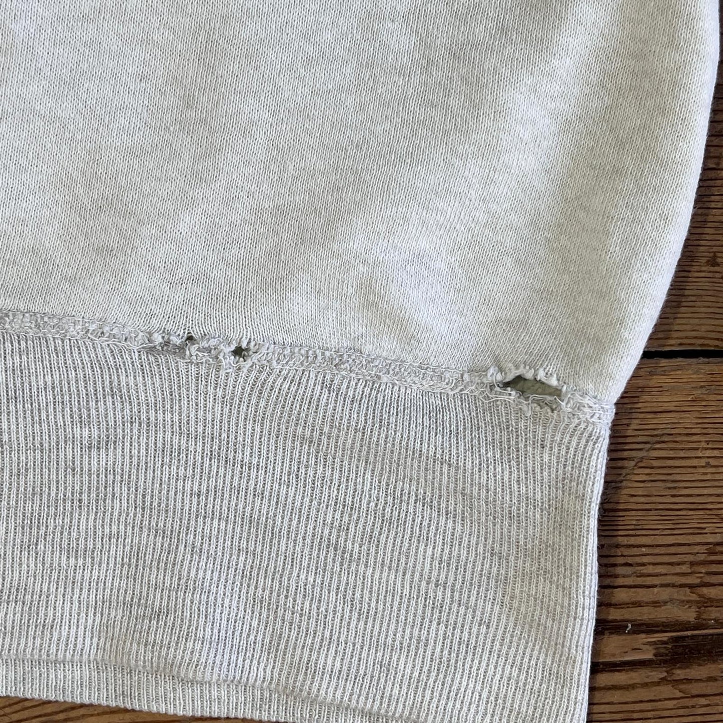 1950s Single V Heather Light Grey Sweatshirt with Hampton Beach N.H. Print