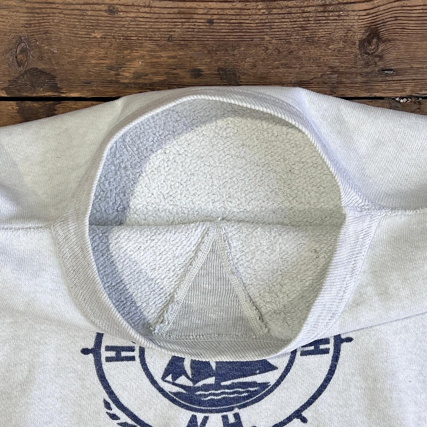 1950s Single V Heather Light Grey Sweatshirt with Hampton Beach N.H. Print