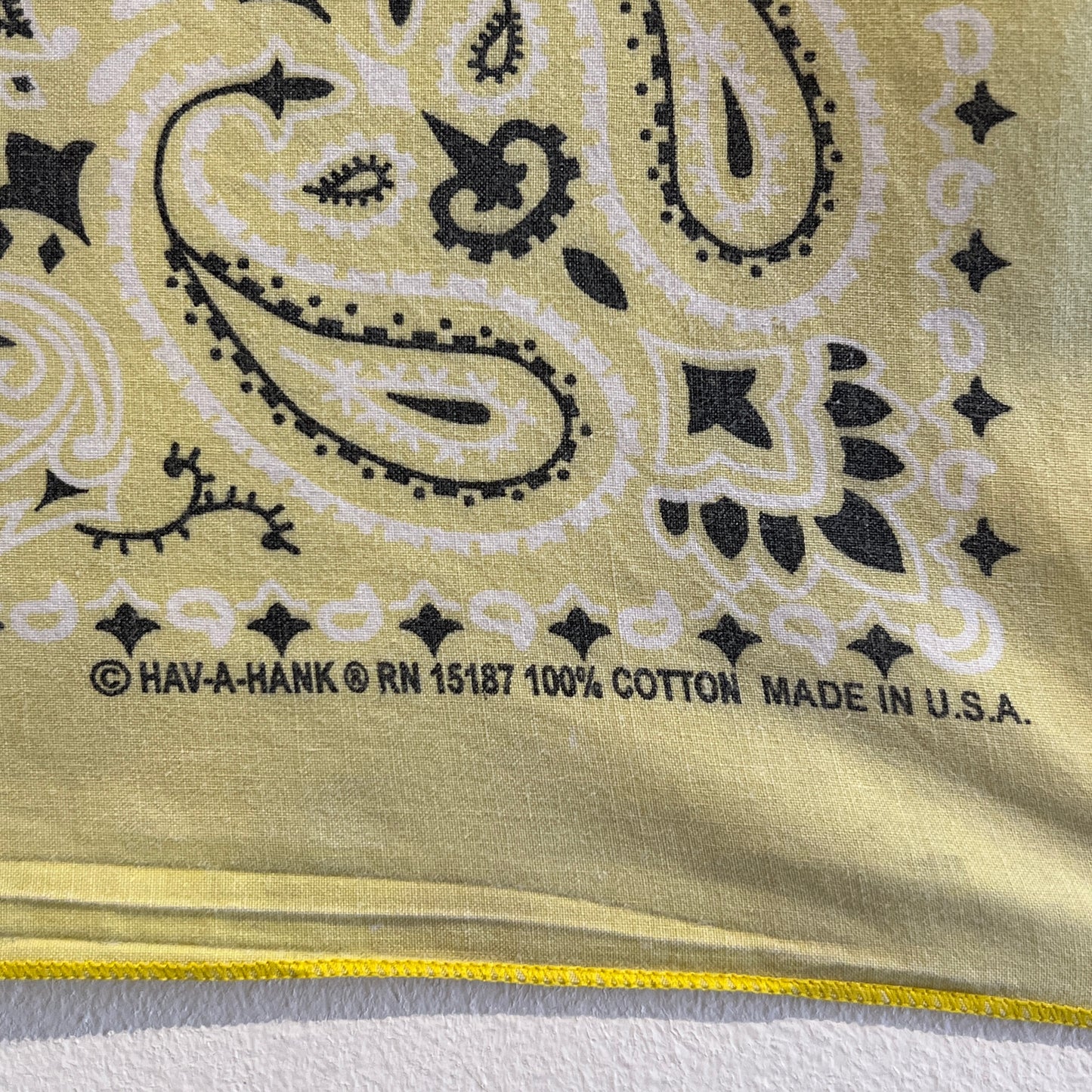 HAV-A-HANK Faded Yellow Color Bandana with Paisley Pattern Print