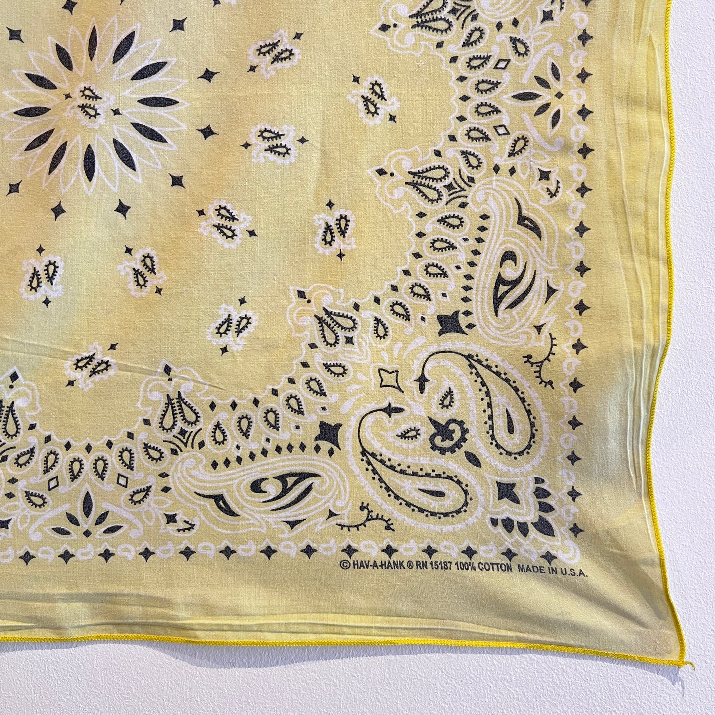 HAV-A-HANK Faded Yellow Color Bandana with Paisley Pattern Print