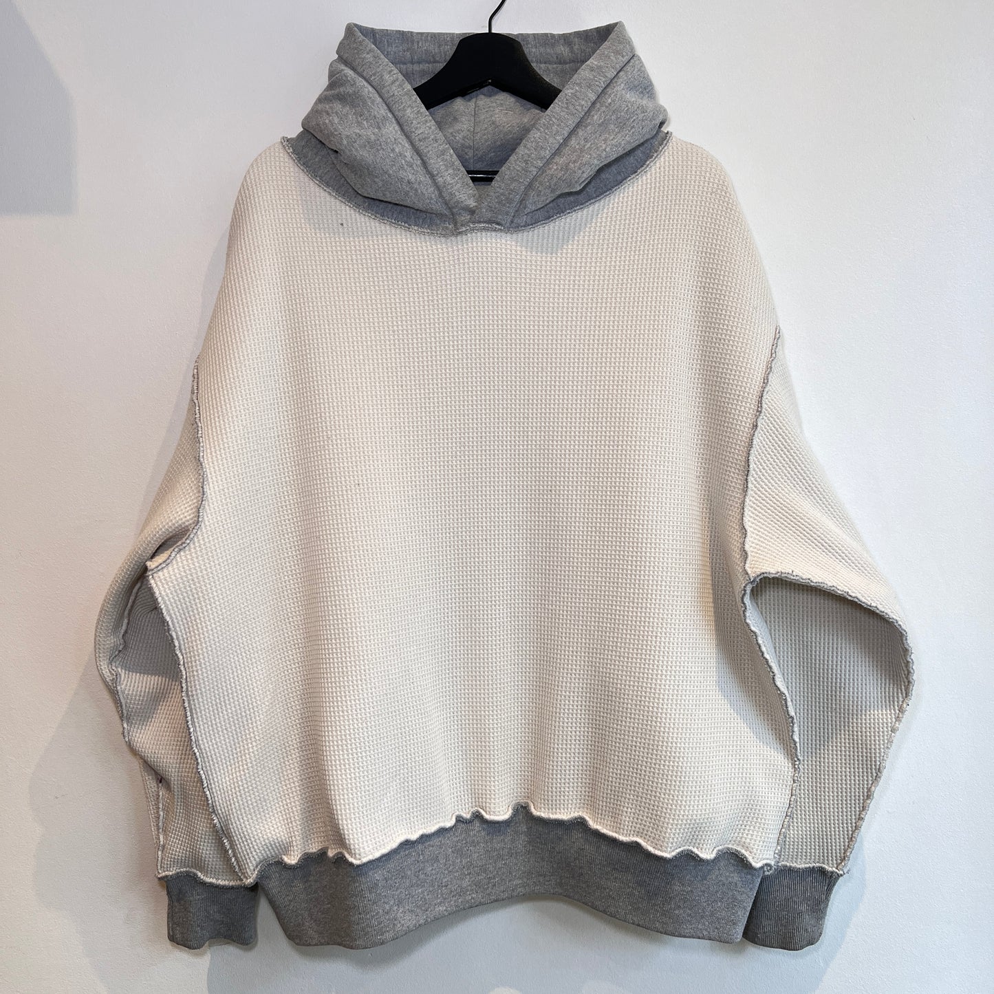 1990s Camber Medium Heather Grey Waffle Thermal Lined Hoodie Super Boxy Sweatshirt with Port Jeff Vrestling Print