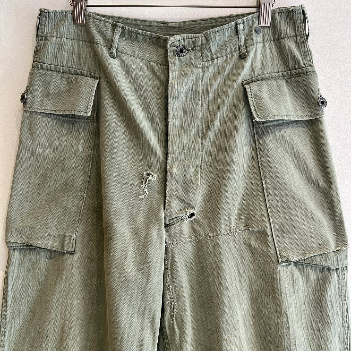 1940s WWII-era U.S. Military HBT Utility Trousers W33", L27"