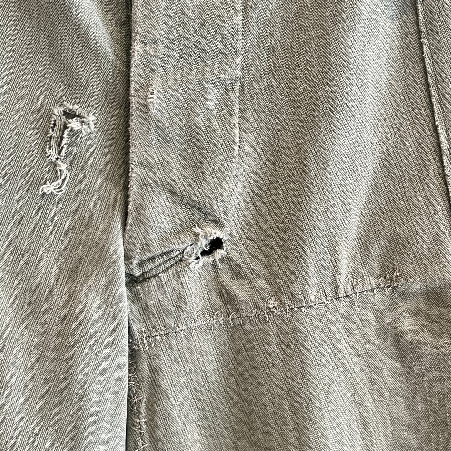1940s WWII-era U.S. Military HBT Utility Trousers W33", L27"