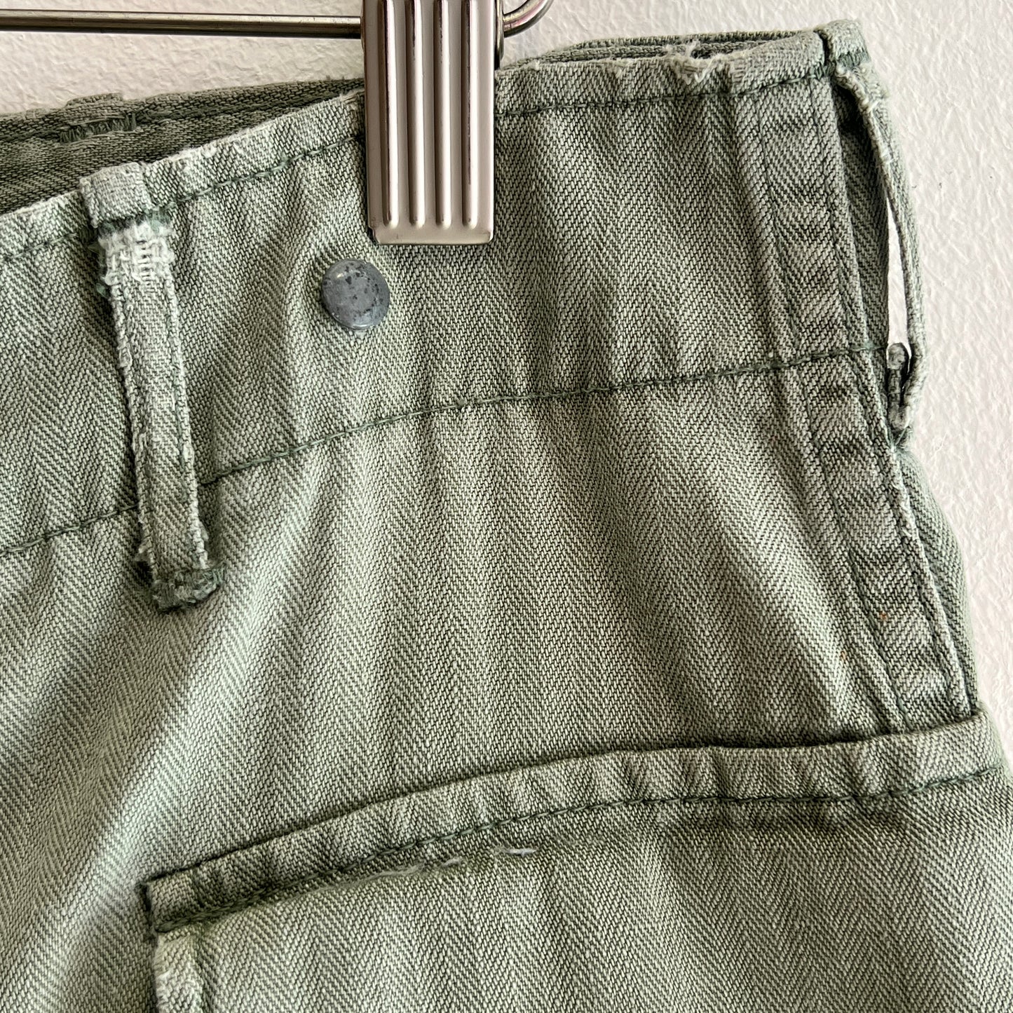 1940s WWII-era U.S. Military HBT Utility Trousers W33", L27"