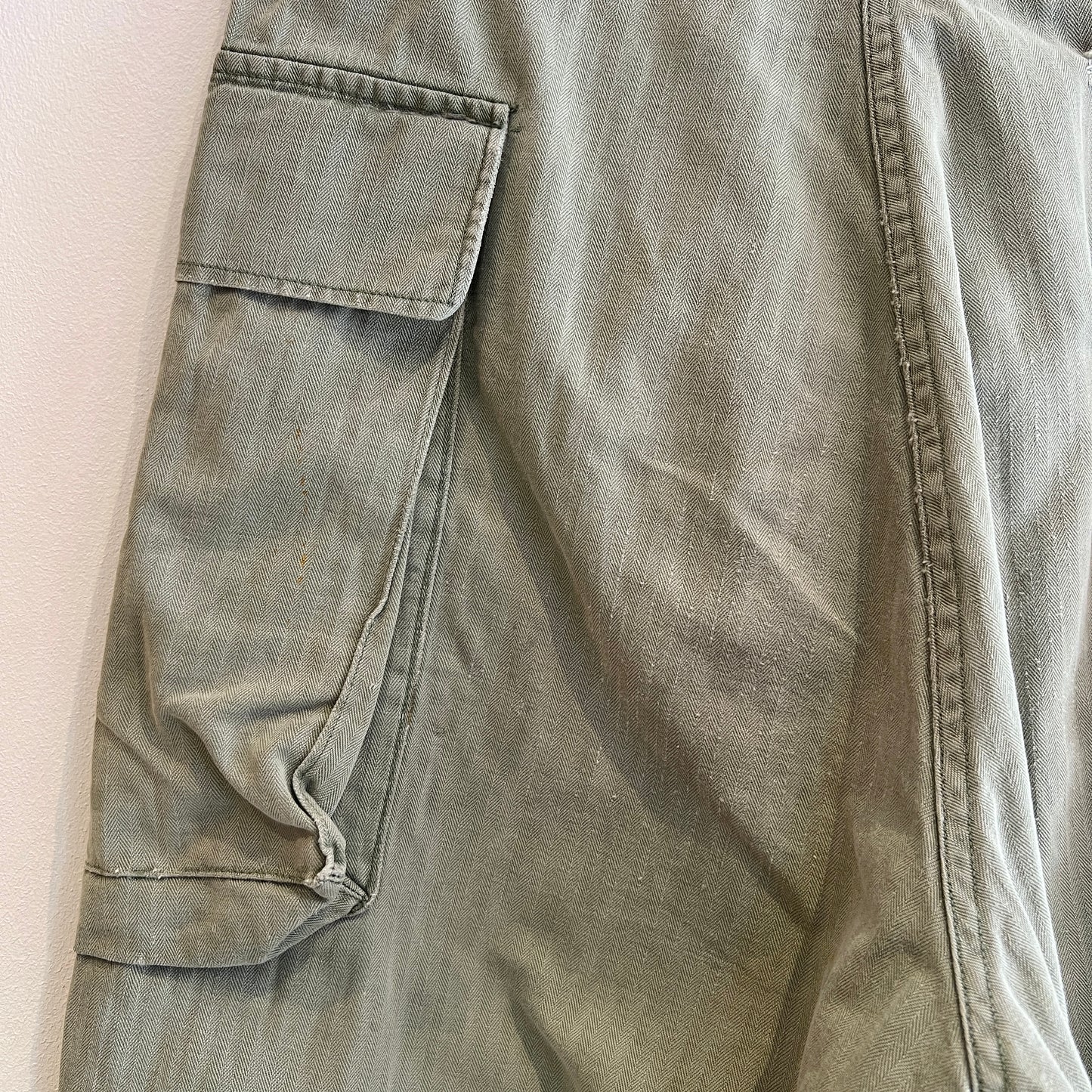 1940s WWII-era U.S. Military HBT Utility Trousers W33", L27"