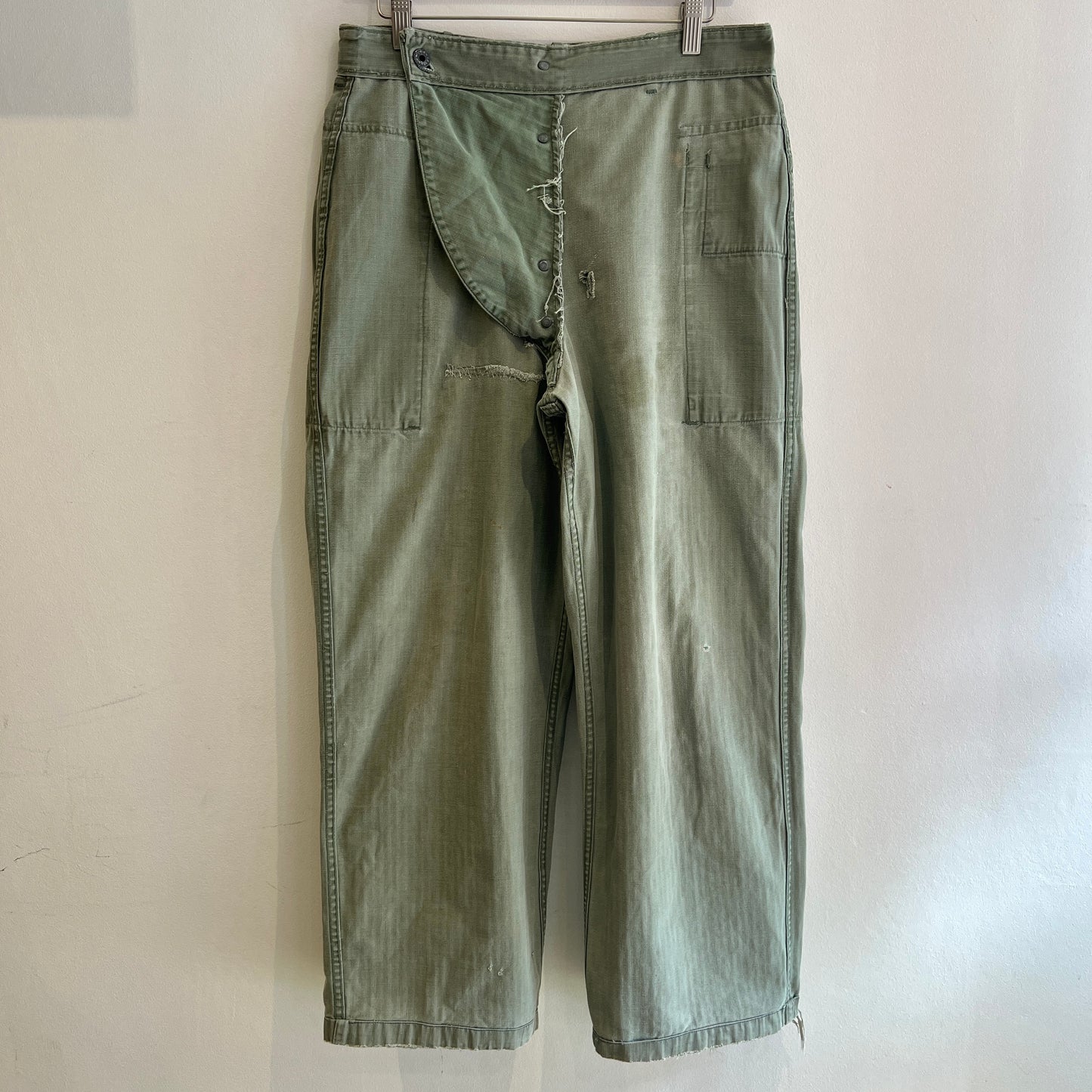 1940s WWII-era U.S. Military HBT Utility Trousers W33", L27"