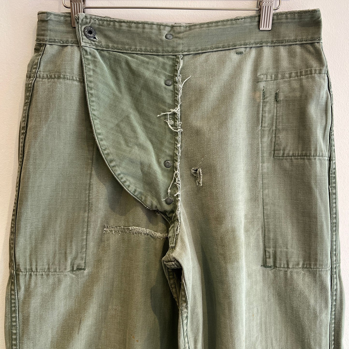 1940s WWII-era U.S. Military HBT Utility Trousers W33", L27"