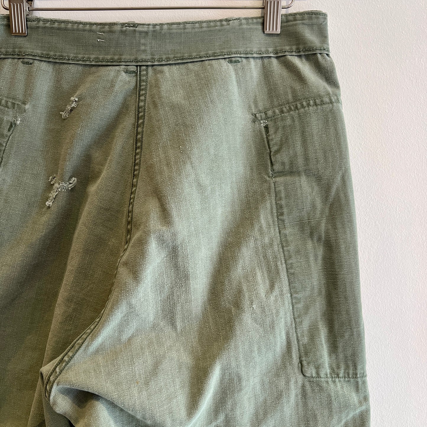 1940s WWII-era U.S. Military HBT Utility Trousers W33", L27"