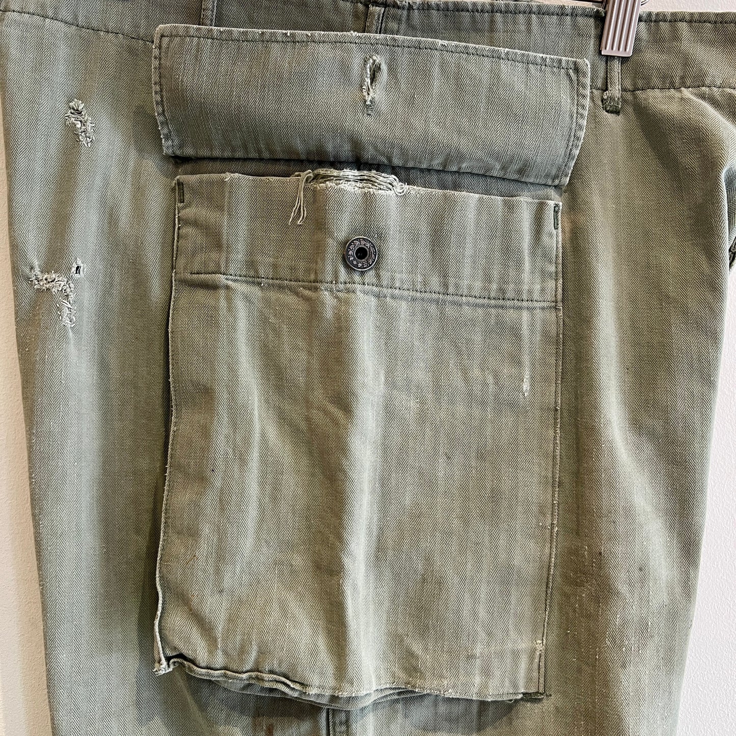 1940s WWII-era U.S. Military HBT Utility Trousers W33", L27"