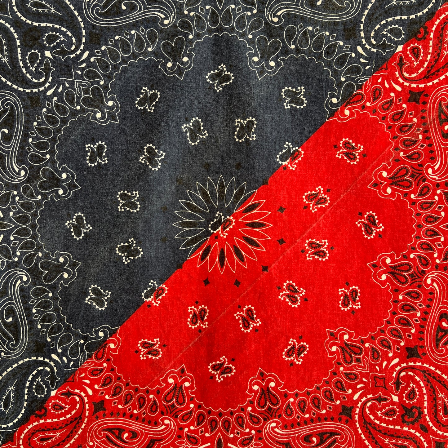 HAV-A-HANK Navy Blue and Red Color 2 Tone Bandana with Paisley Pattern Print