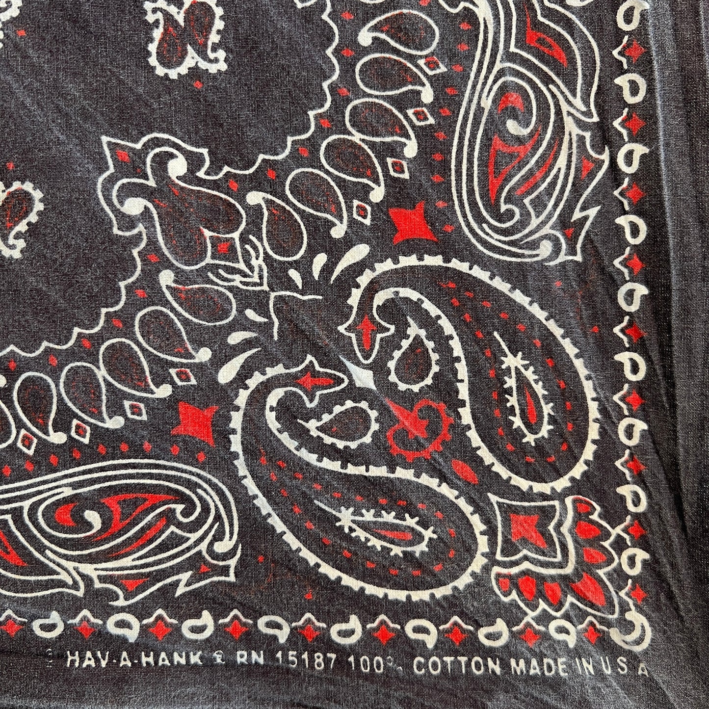 HAV-A-HANK Faded Navy Blue Color Bandana with Paisley Pattern Print