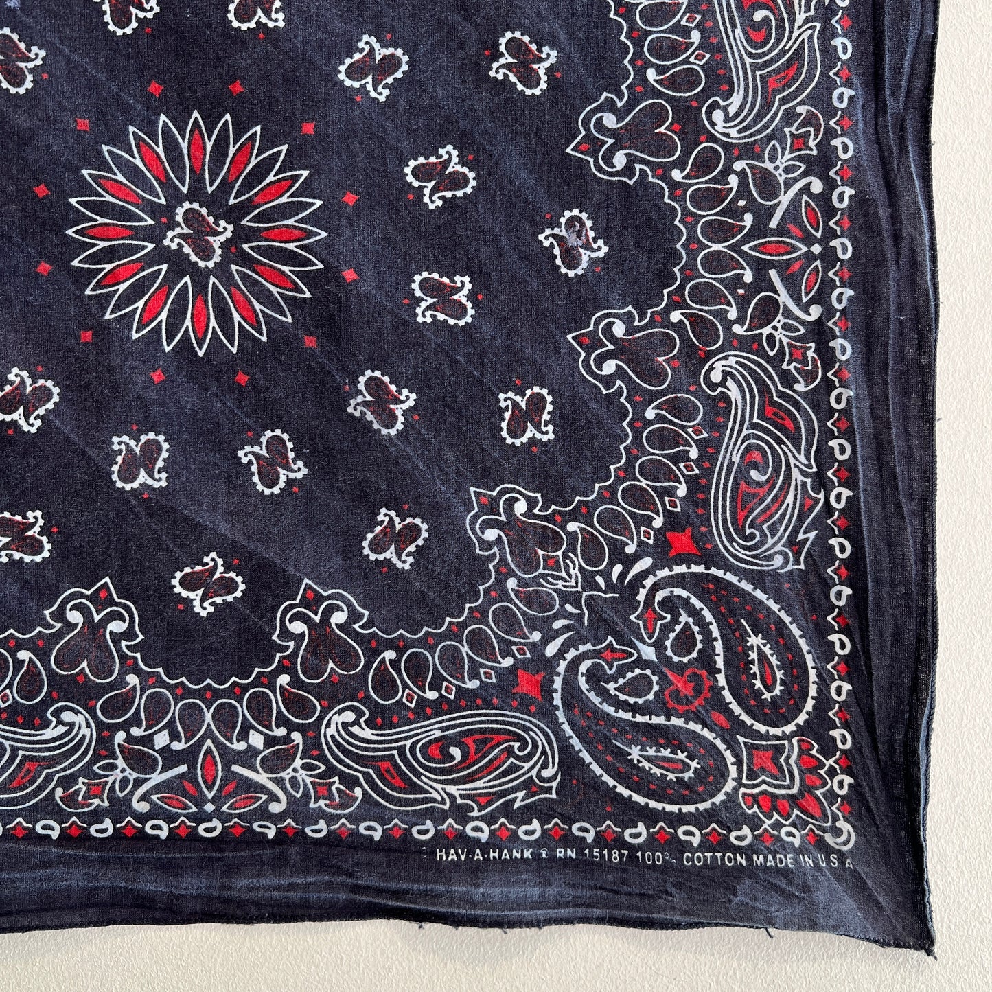 HAV-A-HANK Faded Navy Blue Color Bandana with Paisley Pattern Print