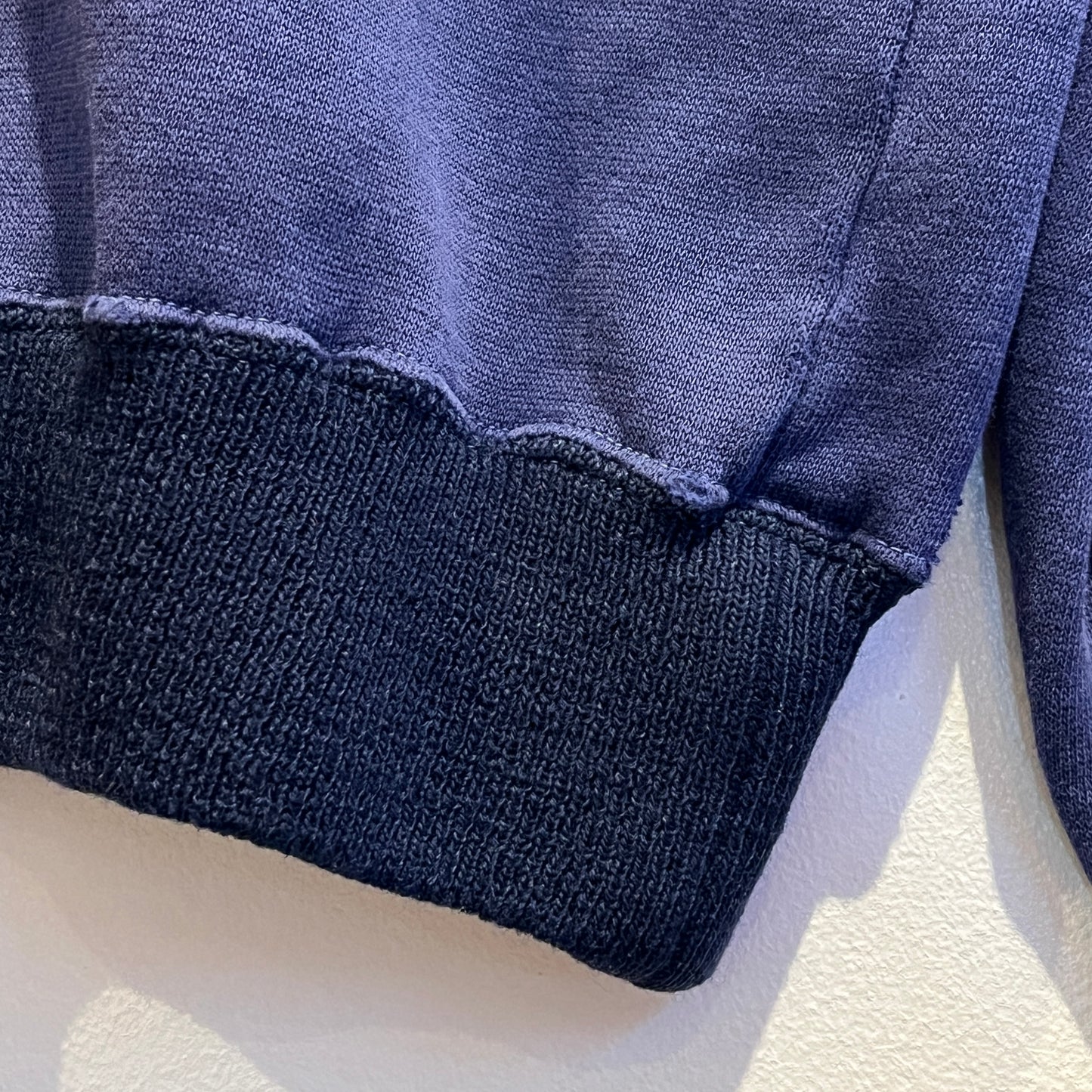 1940s 2 Tone Faded Navy Blue Double V Cotton Crewneck Sweatshirt