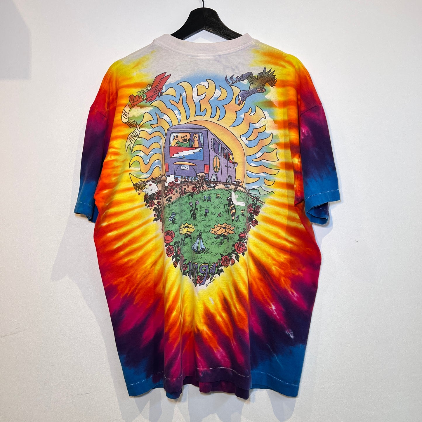1994s Grateful Dead Tie Dye T-Shirt with Summer Tour Bus Print