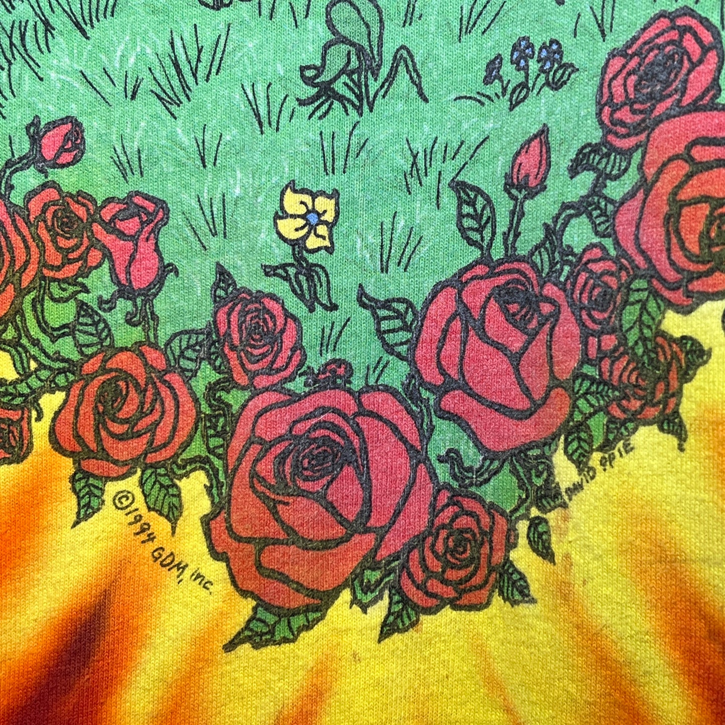 1994s Grateful Dead Tie Dye T-Shirt with Summer Tour Bus Print