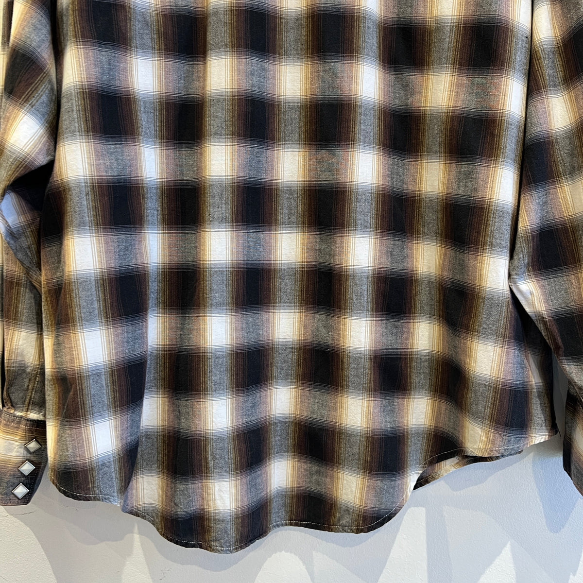 2000s Rockmount Ranch Wear Brown and Rust Shadow Plaid Western Shirt