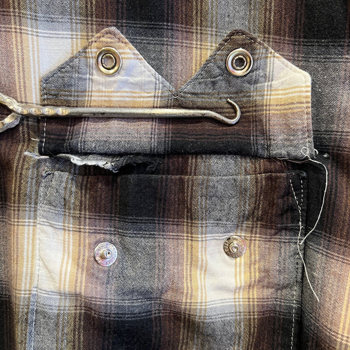 2000s Rockmount Ranch Wear Brown and Rust Shadow Plaid Western Shirt