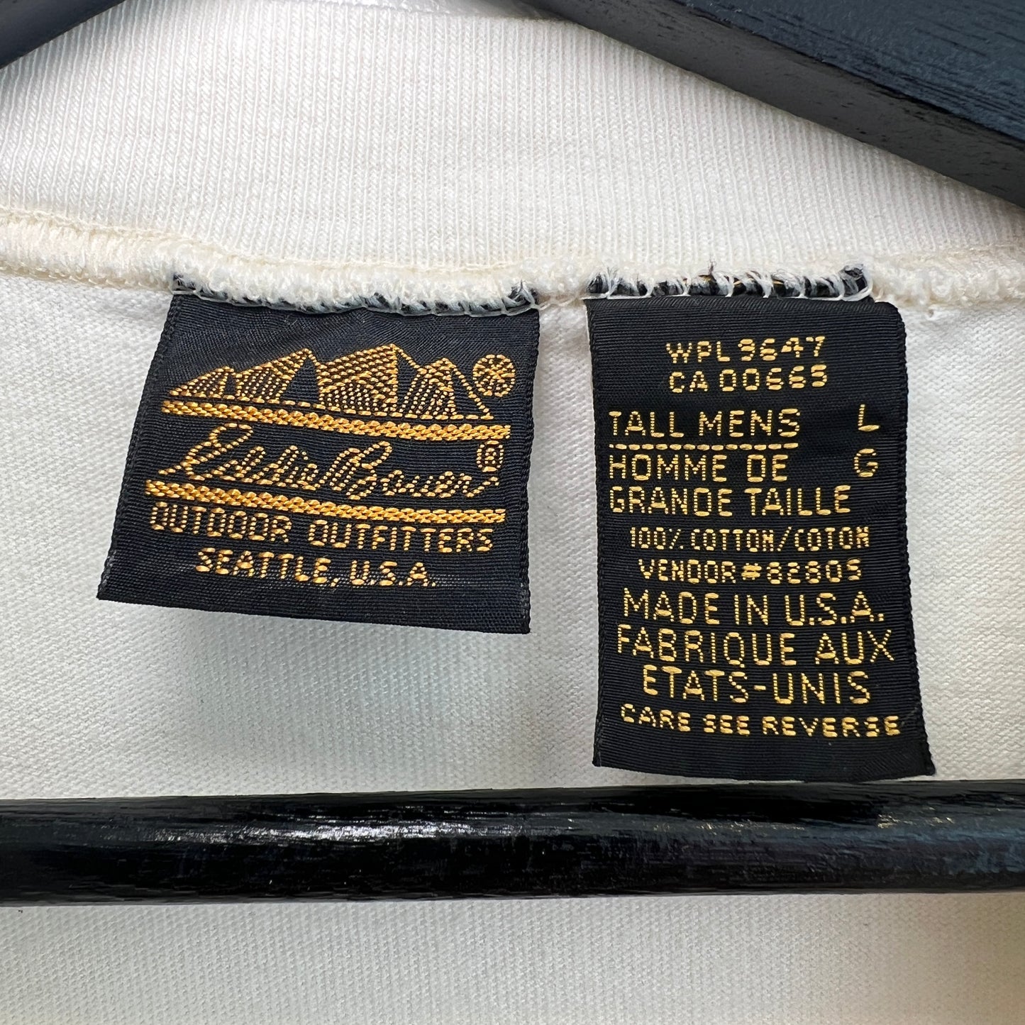 1990s Eddie Bauer Pocket T-Shirts with Dog Print