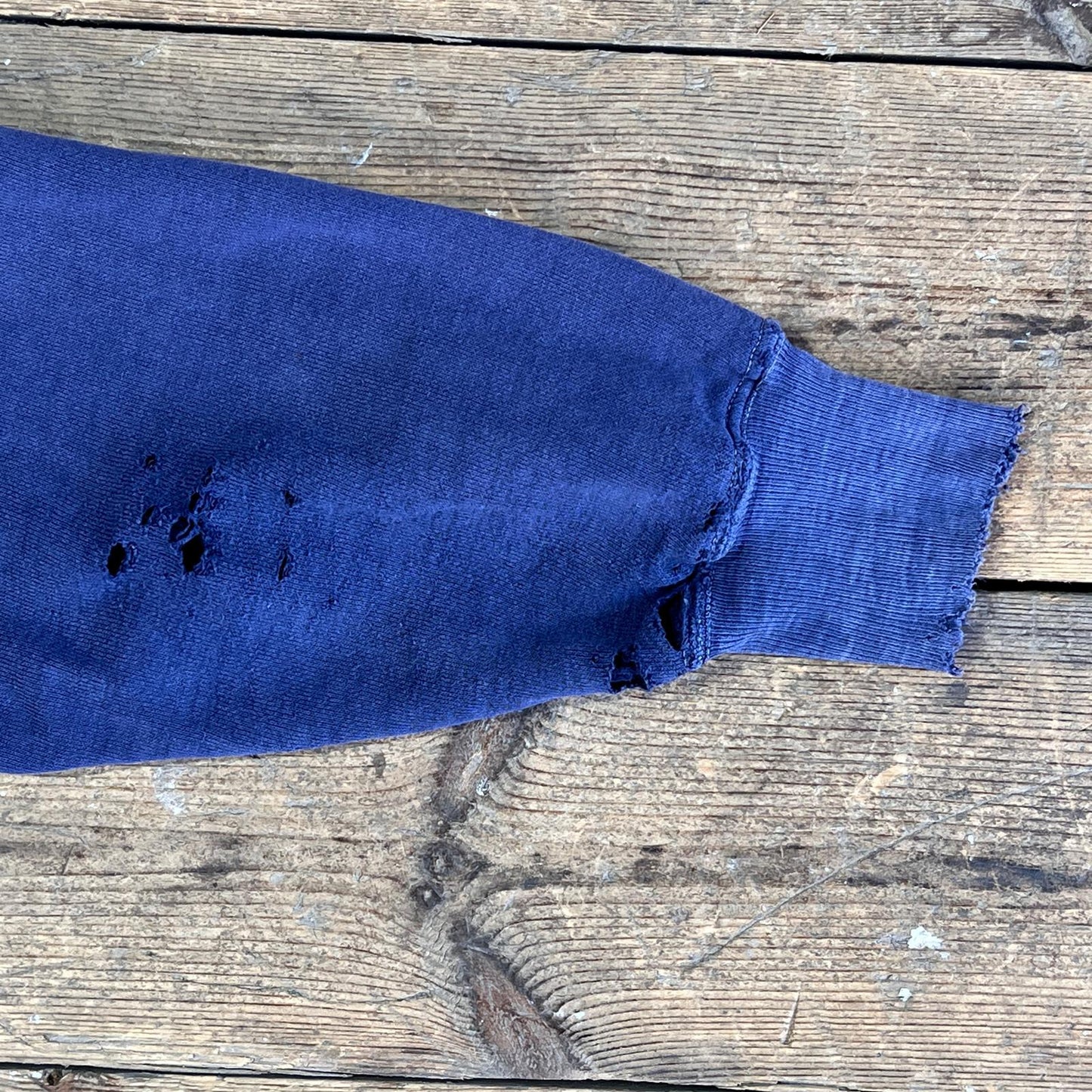 1950s ~ 1960s Pilgrim Faded & Distressed Navy Blue Waffle Thermal Lined Hoodie Sweatshirt