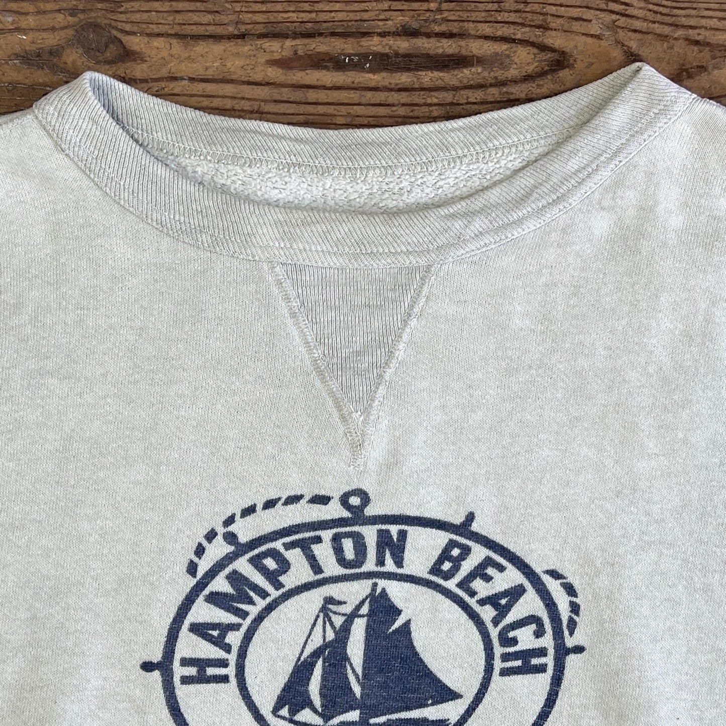 1950s Single V Heather Light Grey Sweatshirt with Hampton Beach N.H. Print